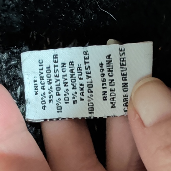 Sioni Women's Black and Gray Sweater - Picture 10 of 10